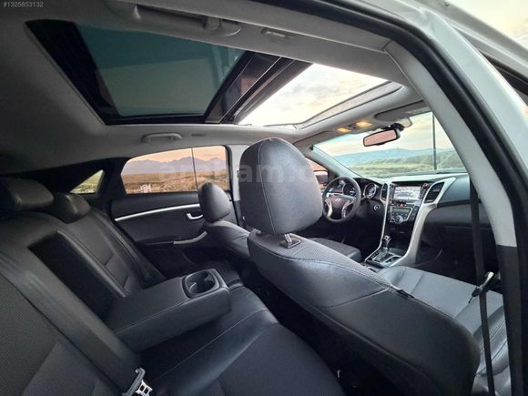 2014 126 BİN'DE DEĞİŞENSİZ CAM TAVAN OTOMATİK ELİTE
