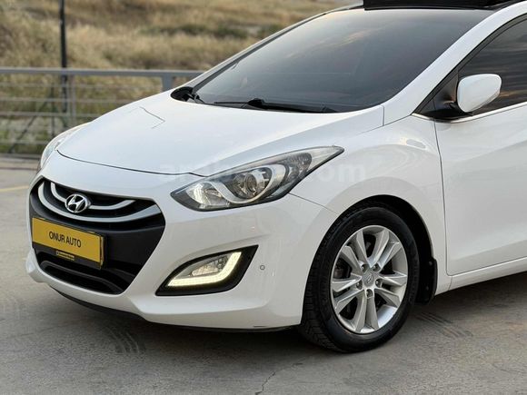 2014 126 BİN'DE DEĞİŞENSİZ CAM TAVAN OTOMATİK ELİTE