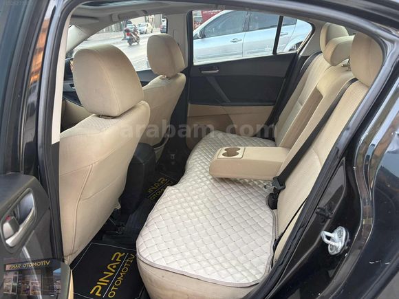 2010 MODEL DEĞİŞENSİZ 1.6 MAZDA K. KARTINA 12 TAKSİT İMKANI