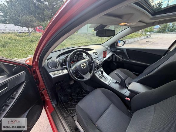 SEMBOL OTO DAN 2011 OTOMATİK MAZDA 3 İMPRESSİVE FULL