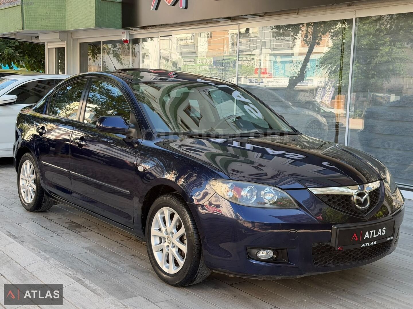 Galeriden Mazda 3 1.6 Touring 2009 Model Antalya 80.000 km Lacivert 3