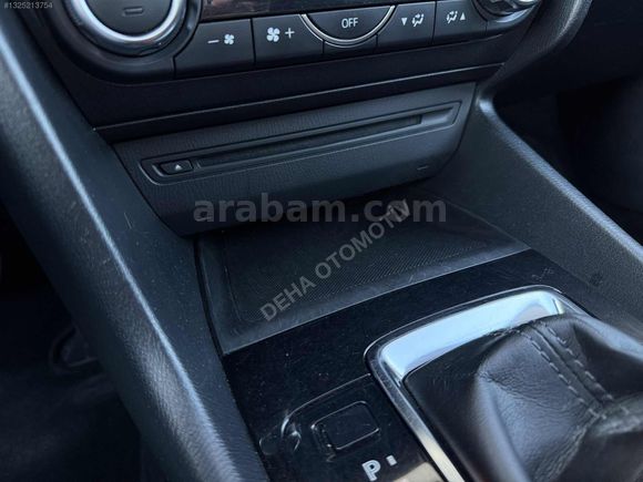DEHA'DAN 2017 MAZDA 3 SEDAN 1.5 SKYACTİVE-D 410 BİN PEŞİN 36 AY