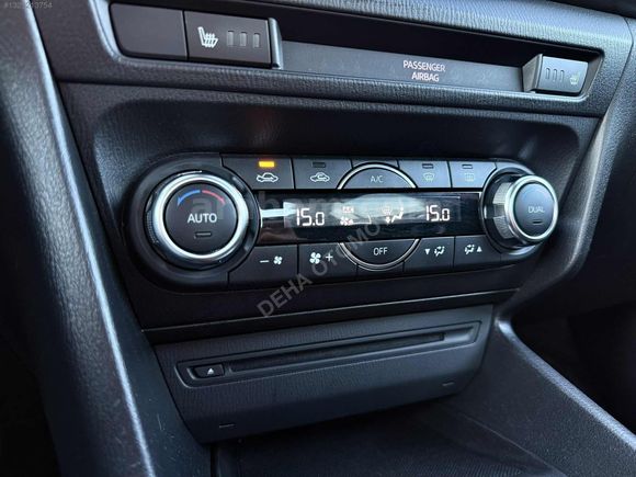 DEHA'DAN 2017 MAZDA 3 SEDAN 1.5 SKYACTİVE-D 410 BİN PEŞİN 36 AY