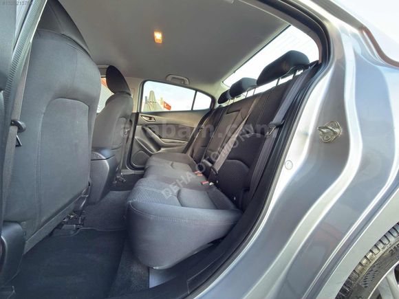 DEHA'DAN 2017 MAZDA 3 SEDAN 1.5 SKYACTİVE-D 410 BİN PEŞİN 36 AY