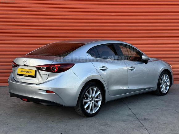 DEHA'DAN 2017 MAZDA 3 SEDAN 1.5 SKYACTİVE-D 410 BİN PEŞİN 36 AY
