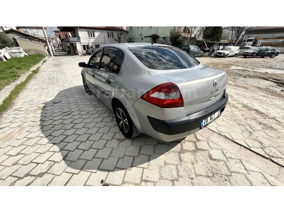 Sahibinden Renault Megane 1.5 dCi Authentique 2005 Model 