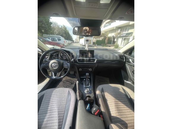 Sahibinden Mazda 3 1.5 SkyActive-G Motion 2015 Model 