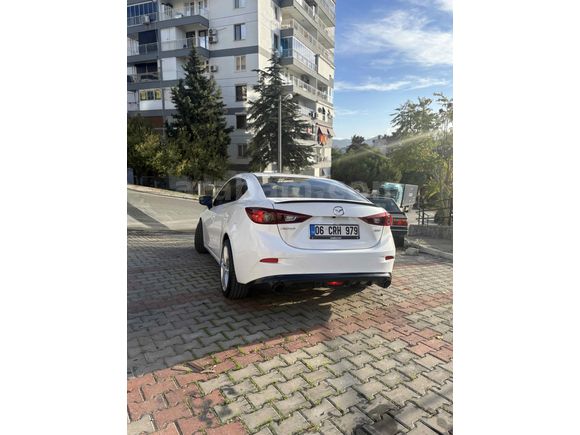 Sahibinden Mazda 3 1.5 SkyActive-G Motion 2015 Model 