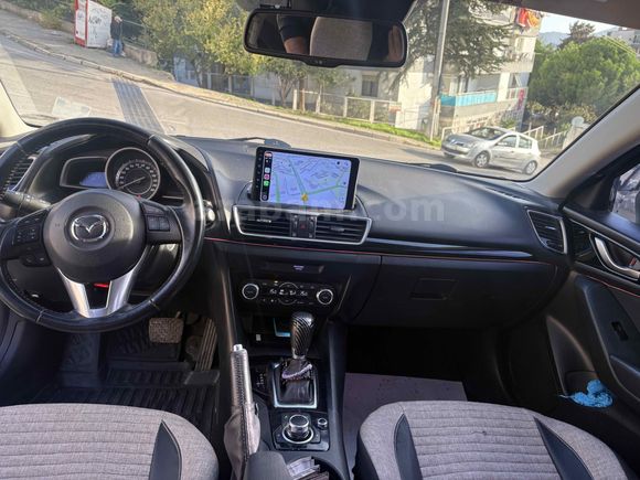Sahibinden Mazda 3 1.5 SkyActive-G Motion 2015 Model 