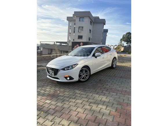 Sahibinden Mazda 3 1.5 SkyActive-G Motion 2015 Model 