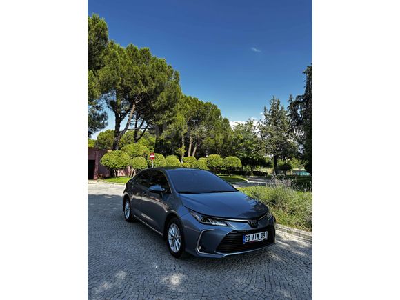 Sahibinden Toyota Corolla 1.8 Hybrid Dream 2019 Model 