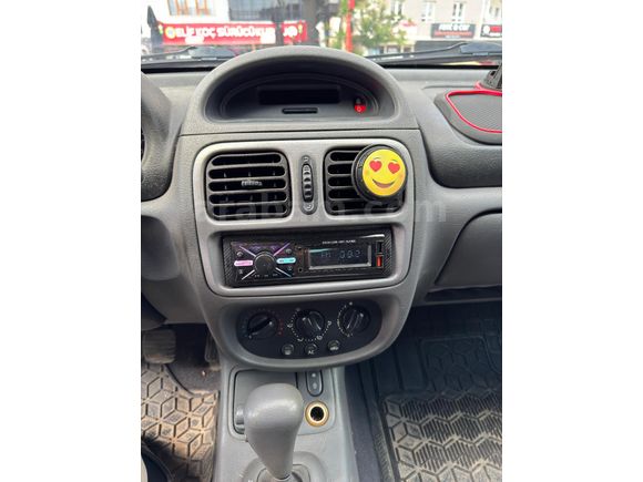 Sahibinden Renault Clio 1.4 RXT 2001 Model