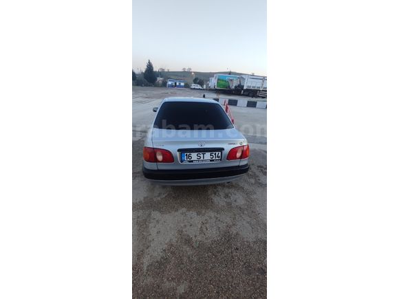 Sahibinden Toyota Corolla 1.3 Terra 2000 Model