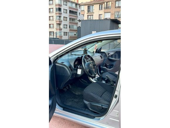 Sahibinden Toyota Corolla 1.4 D-4D Class 2007 Model