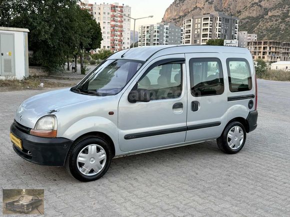 2000 MODEL KLİMALI ÇİFT SÜRGÜ KANGO