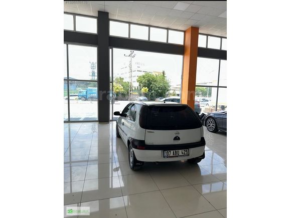 2003 Hususi Ekstralı Opel Corsa