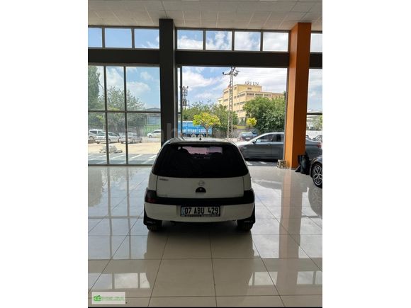 2003 Hususi Ekstralı Opel Corsa