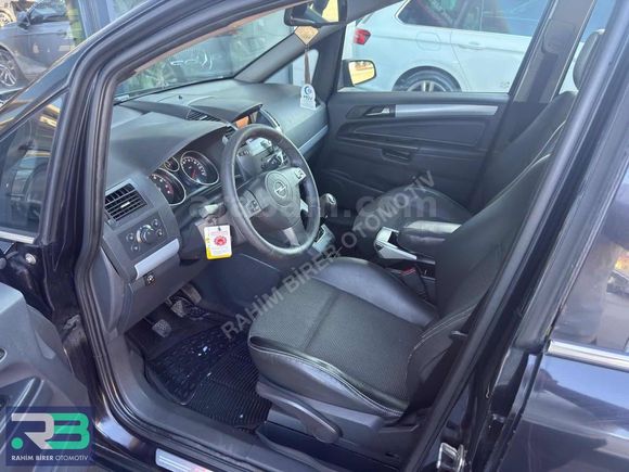 7 KİŞİLİK OPEL ZAFİRA
