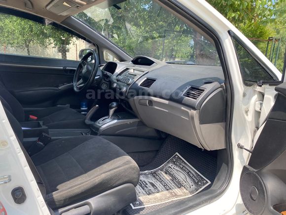 Sahibinden Honda Civic 1.6i VTEC Premium 2011 Model