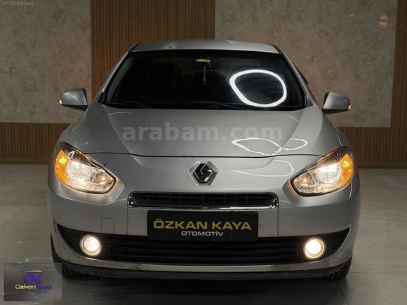 2011 TEMİZ BAKIMLI FLUANCE AİLE ARACI