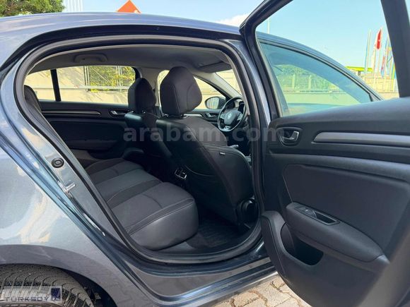 2021 MEGANE 1.3 TCE TOUCH EDC - 189.000 KM - BOYASIZ