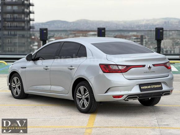 HASKARDAN~BOYASIZ~65BİN KM~HAYALET~KEYLESS~CARPLAY~GERİ GÖRÜŞ