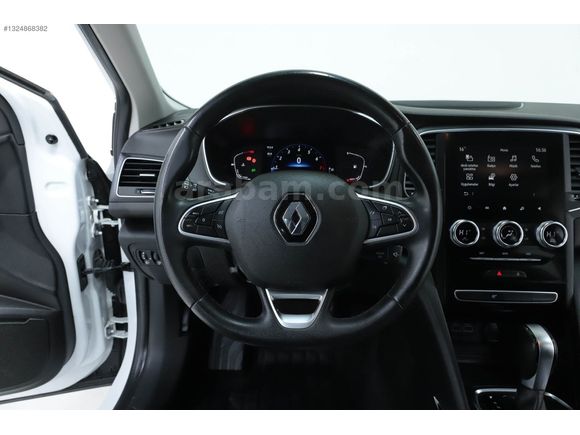 KARCI OTOMOTİVDEN Renault Megane full servis bakımlı