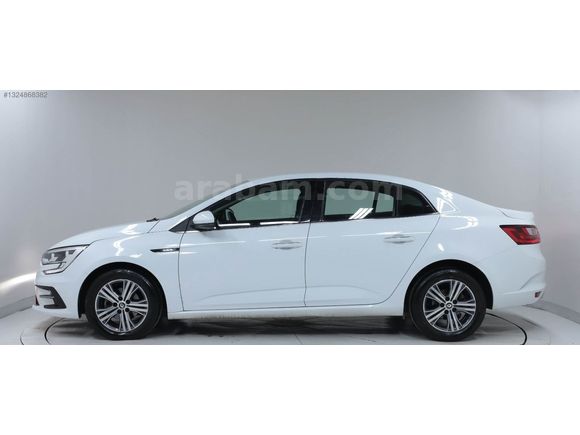 KARCI OTOMOTİVDEN Renault Megane full servis bakımlı