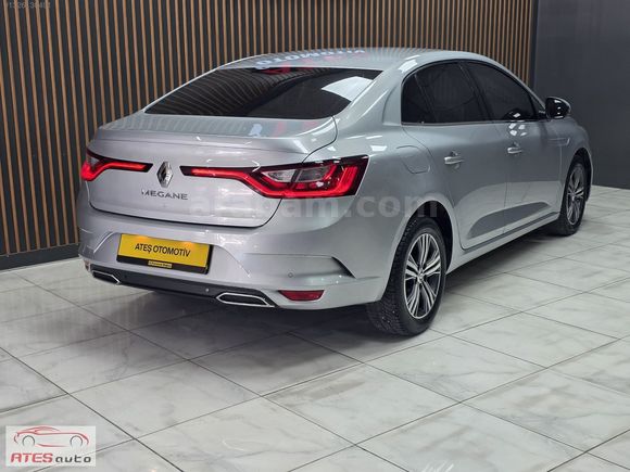 ATEŞDEN-İlk Elden-Hatasız- 2023 Megane 1.3 TCe Edc Otomatik