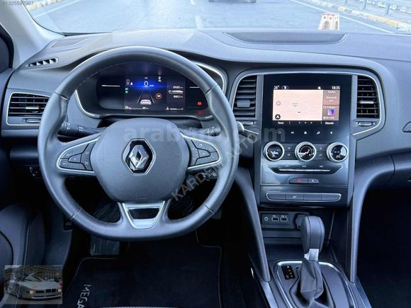 KARDEM AUTO/DAN MEGANE TOUCH PLUS HATASIZ BOYASIZ 29 BİN KM DE