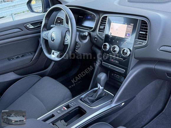 KARDEM AUTO/DAN MEGANE TOUCH PLUS HATASIZ BOYASIZ 29 BİN KM DE