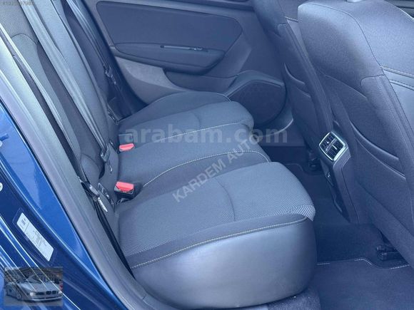 KARDEM AUTO/DAN MEGANE TOUCH PLUS HATASIZ BOYASIZ 29 BİN KM DE