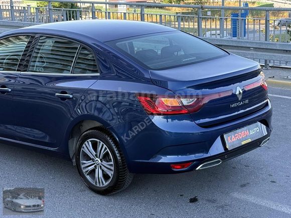 KARDEM AUTO/DAN MEGANE TOUCH PLUS HATASIZ BOYASIZ 29 BİN KM DE
