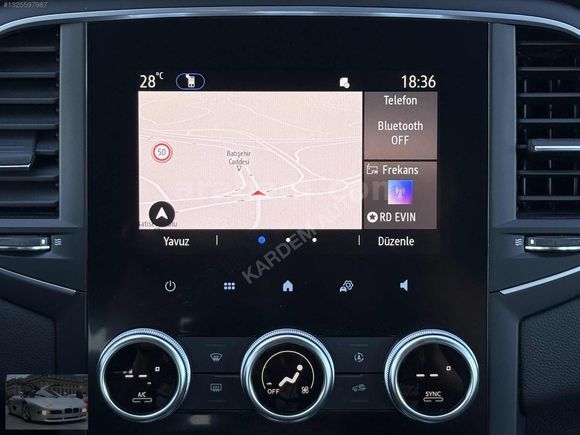 KARDEM AUTO/DAN MEGANE TOUCH PLUS HATASIZ BOYASIZ 29 BİN KM DE