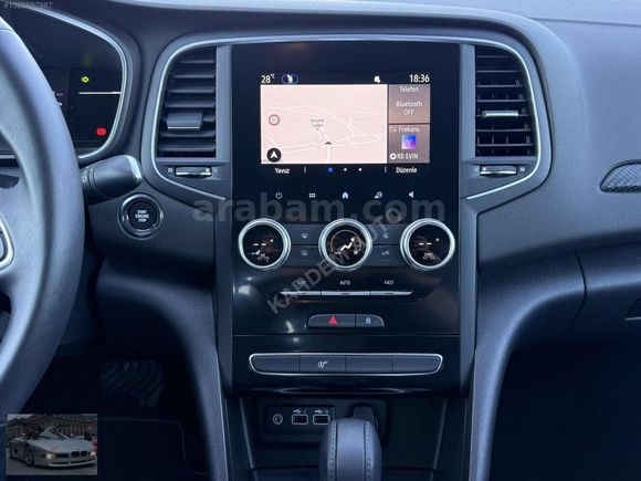 KARDEM AUTO/DAN MEGANE TOUCH PLUS HATASIZ BOYASIZ 29 BİN KM DE
