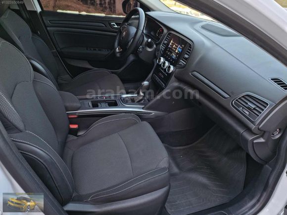 2023 model. Hatasız. 113 km. Yetkili servis bakımlı