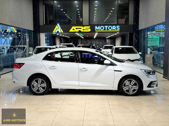 *ARS*2023 RENAULT MEGANE 1.3 TCE TOUCH 140 HP 42.000 BİN KM