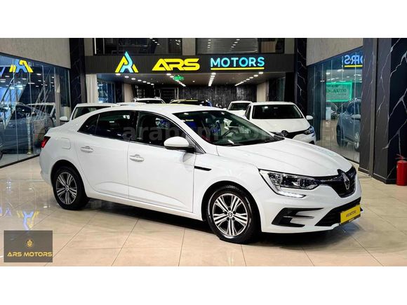 *ARS*2023 RENAULT MEGANE 1.3 TCE TOUCH 140 HP 42.000 BİN KM