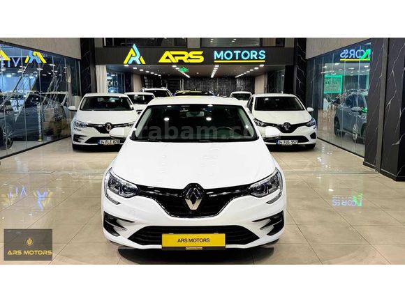*ARS*2023 RENAULT MEGANE 1.3 TCE TOUCH 140 HP 42.000 BİN KM