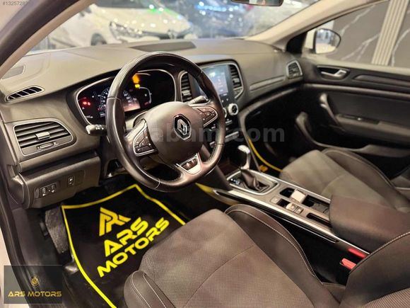 *ARS*2023 RENAULT MEGANE 1.3 TCE TOUCH 140 HP 42.000 BİN KM