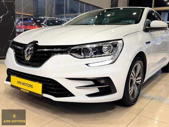 *ARS*2023 RENAULT MEGANE 1.3 TCE TOUCH 140 HP 42.000 BİN KM