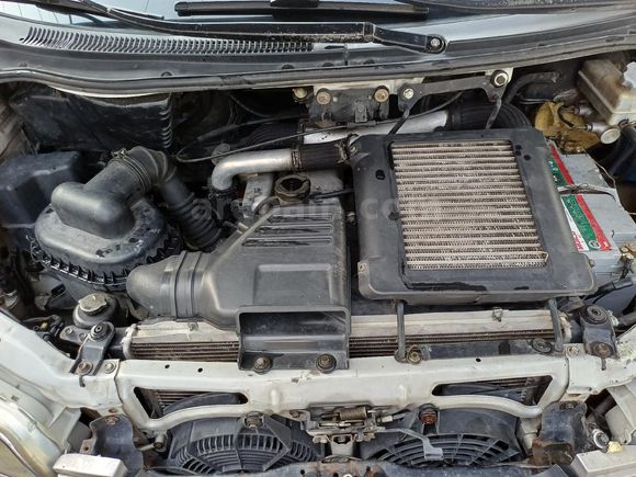 Hyundai Starex 2.5 TCI 2004 klimalı