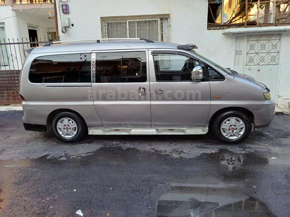Hyundai Starex 2.5 TCI 2004 klimalı