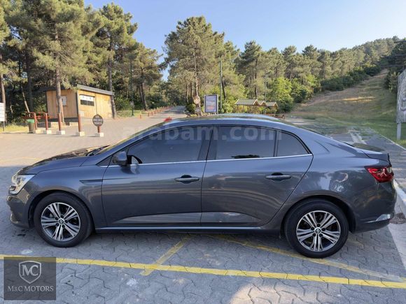 2023 RENAULT MEGANE 1.3 TCE TOUCH HATASIZ 125000KM