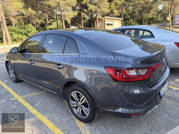 2023 RENAULT MEGANE 1.3 TCE TOUCH HATASIZ 125000KM