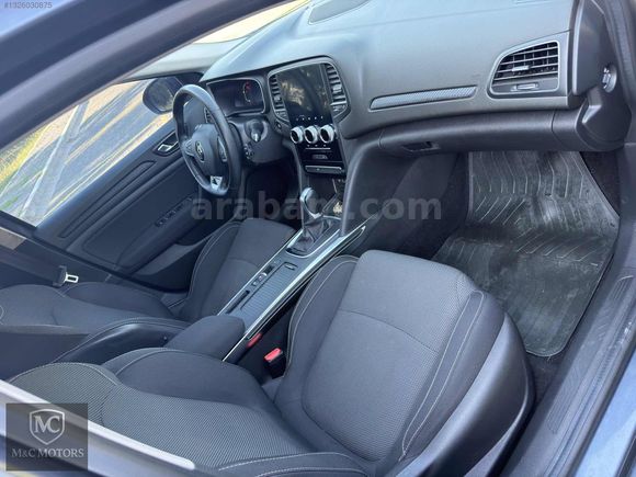 2023 RENAULT MEGANE 1.3 TCE TOUCH HATASIZ 125000KM