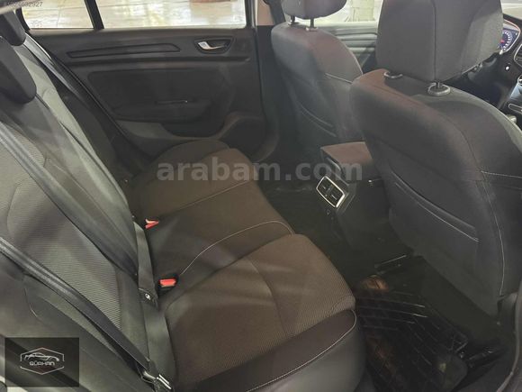 2024 RENAULT MEGANE HATASIZ ,BOYASIZ