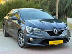 İLK ELDEN TERTEMİZ ORJİNAL HATASIZ BOYASIZ MEGANE TOUCH