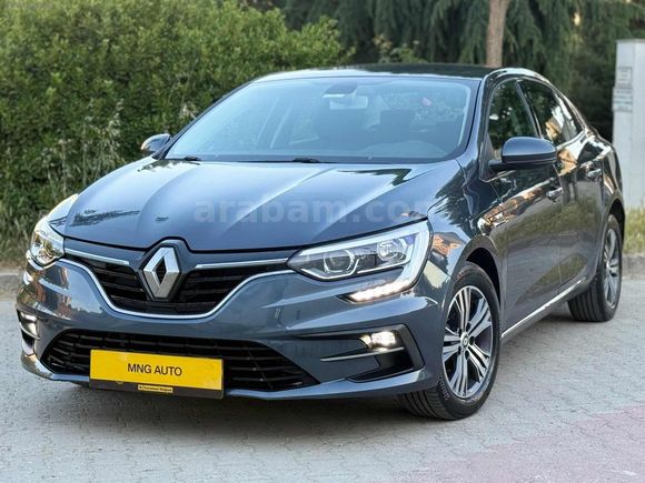 İLK ELDEN TERTEMİZ ORJİNAL HATASIZ BOYASIZ MEGANE TOUCH