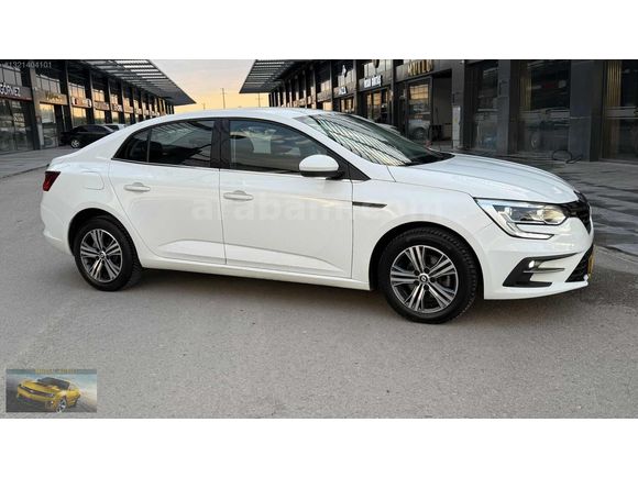 2023 model..FUL RENAULT BAKIMLI--BOYASIZ. hatasız